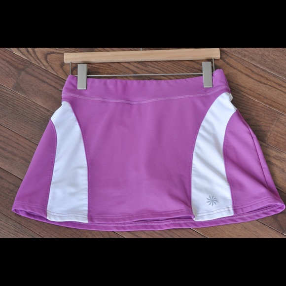 Athleta Dresses & Skirts - Adorable Athleta skort Athleta Dresses & Skirts - Adorable Athleta skort